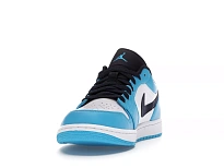 Фото № 3 с приближением к товару «‎Jordan 1 Low UNC (2021)»