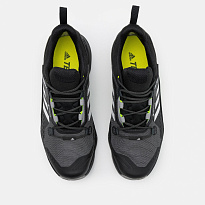 Фото № 4 с приближением к товару «‎Adidas »