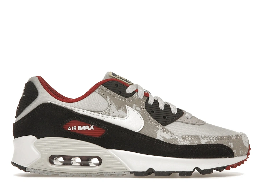 Фото № 1 с приближением к товару «‎Nike Air Max 90 Social FC»