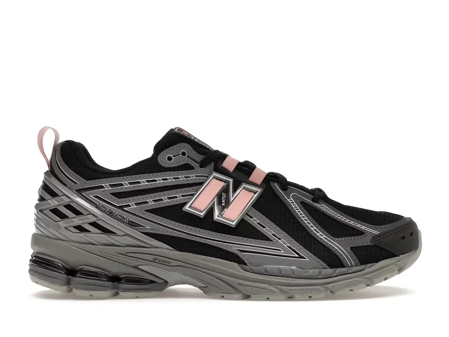 Фото № 1 с приближением к товару «‎New Balance 1906R»