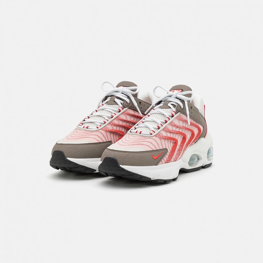 Фото № 2 с приближением к товару «‎Nike Air Max TW NN »