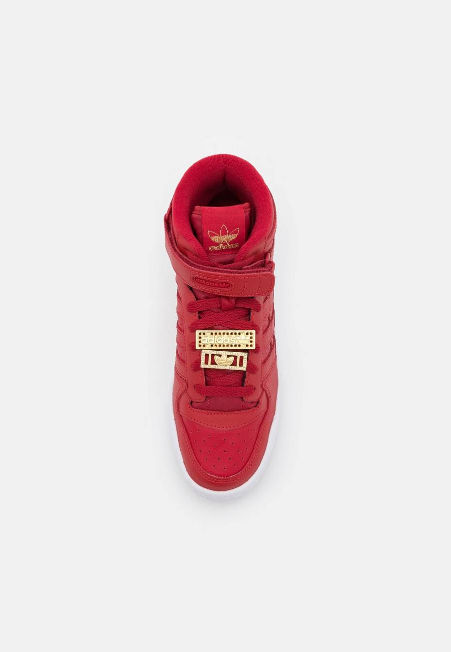 Фото № 5 с приближением к товару «‎Adidas Forum »