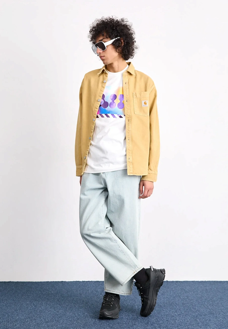 Фото № 3 с приближением к товару «‎VOMERO ROAM UNISEX»