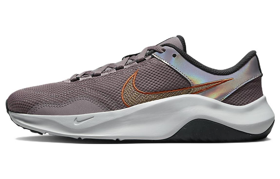 Фото № 1 с приближением к товару «‎ Nike Legend Essential Training shoes»