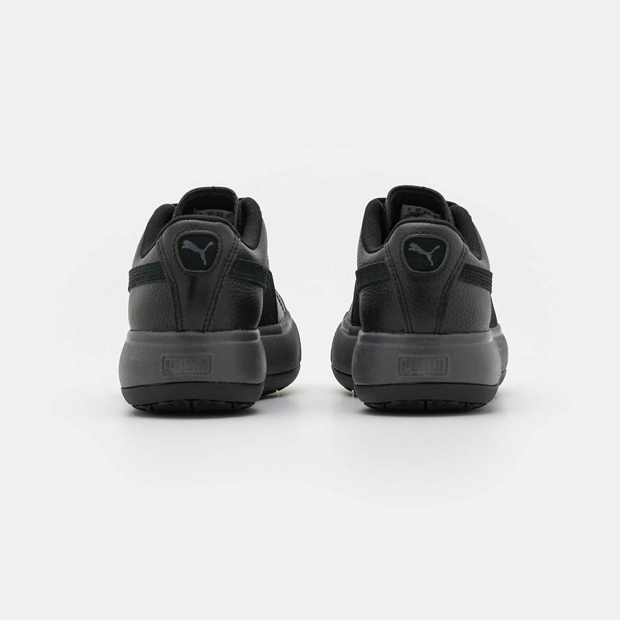 Фото № 3 с приближением к товару «‎Puma Mayu Tonal&nbsp; »