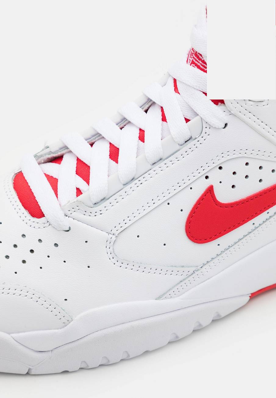 Фото № 4 с приближением к товару «‎Nike Air Flight Lite »