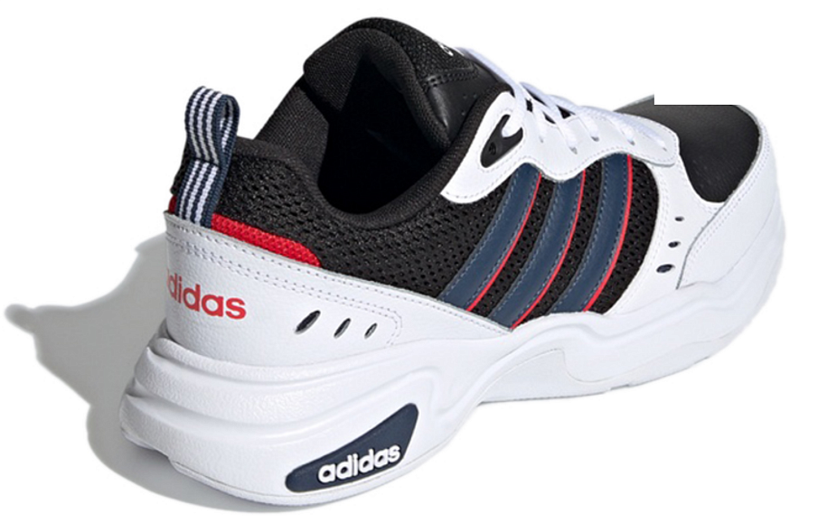 Фото № 4 с приближением к товару «‎adidas neo Strutter Black»