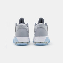 Фото № 3 с приближением к товару «‎Jordan Max Aura 3 »