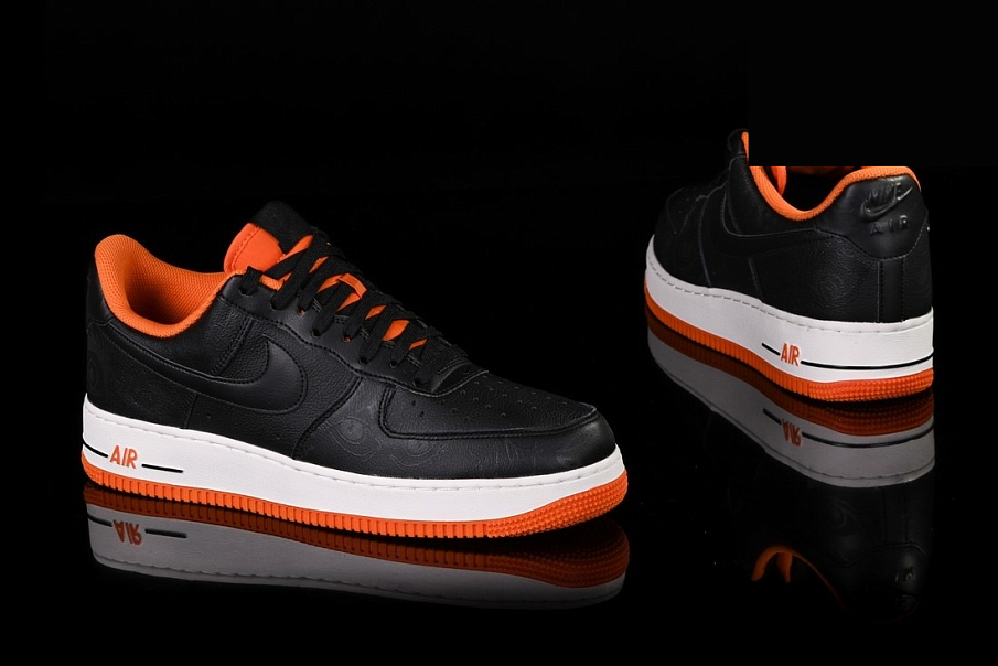 Фото № 4 с приближением к товару «‎Nike Air Force 1 ?07 Premium »
