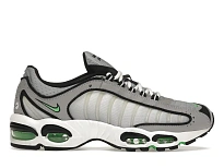 Фото № 1 с приближением к товару «‎Nike Air Max Tailwind 4 Wolf Grey Green Spark»
