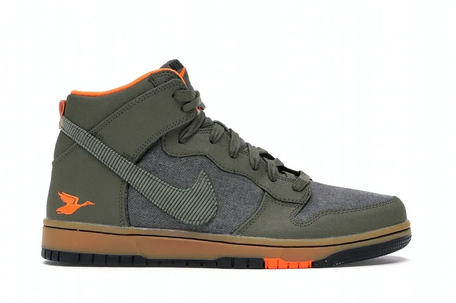 Фото № 1 с приближением к товару «‎Nike Dunk CMFT Swoosh Social Club Olive»