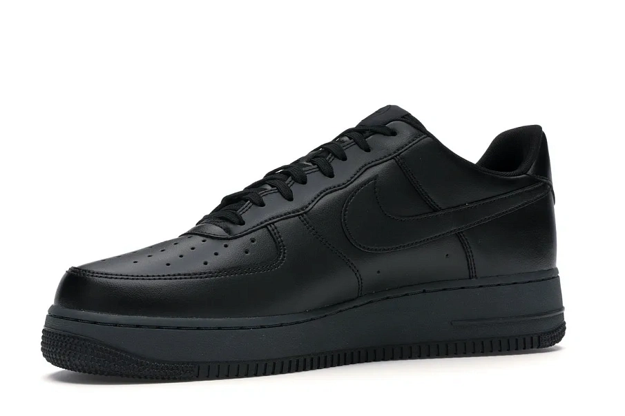 Фото № 3 с приближением к товару «‎Nike Air Force 1 Flyleather Black»