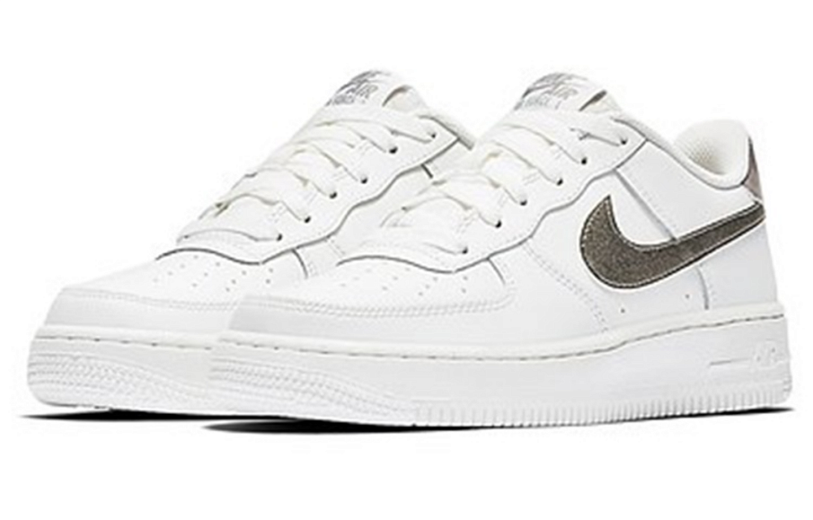 Фото № 3 с приближением к товару «‎Nike AIR FORCE 1 (GS) Low Metallic Silver»