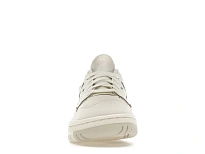 Фото № 2 с приближением к товару «‎New Balance 550»