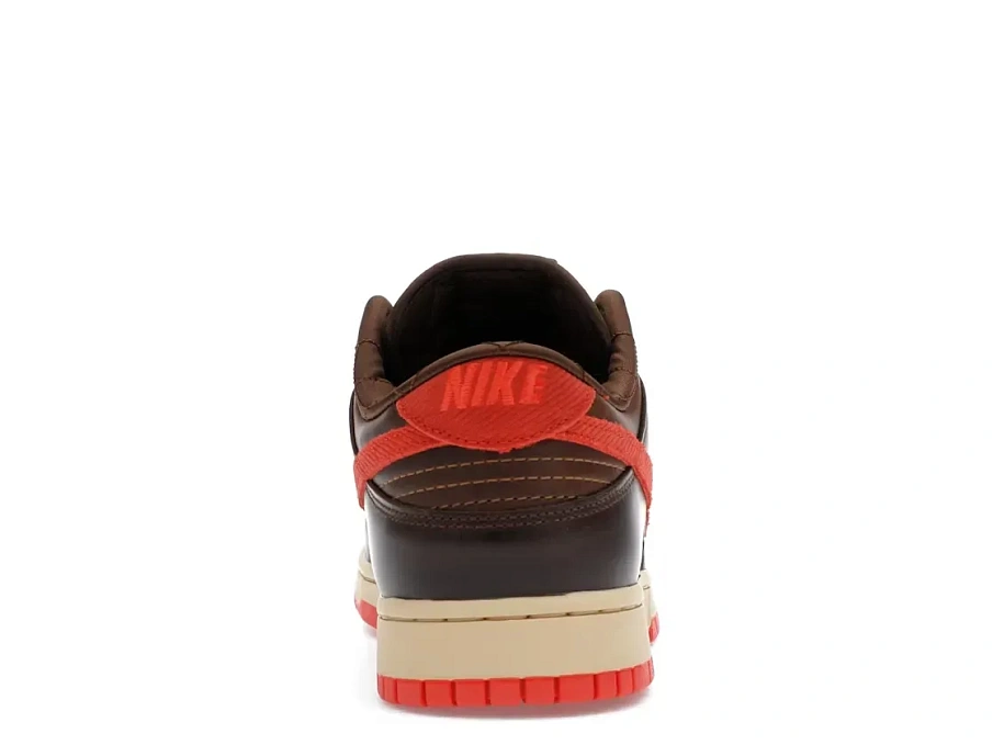Фото № 4 с приближением к товару «‎Nike Dunk Low Retro»