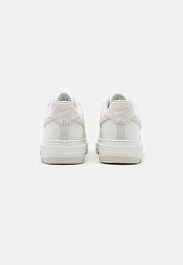 Фото № 3 с приближением к товару «‎AIR FORCE LUXE»