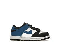 Фото № 1 с приближением к товару «‎Nike Dunk Low»