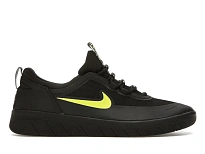 Фото № 1 с приближением к товару «‎Nike SB Nyjah Free 2 Black Cyber»
