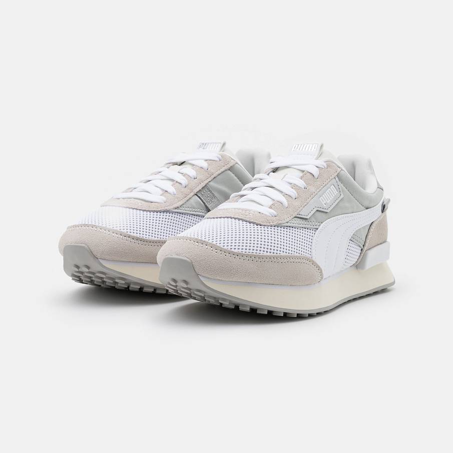 Фото № 2 с приближением к товару «‎Puma Future Rider Chrome »