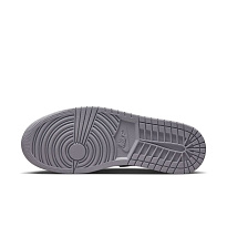 Фото № 5 с приближением к товару «‎Jordan Brand Jordan 1 SE Craft «inside Out »
