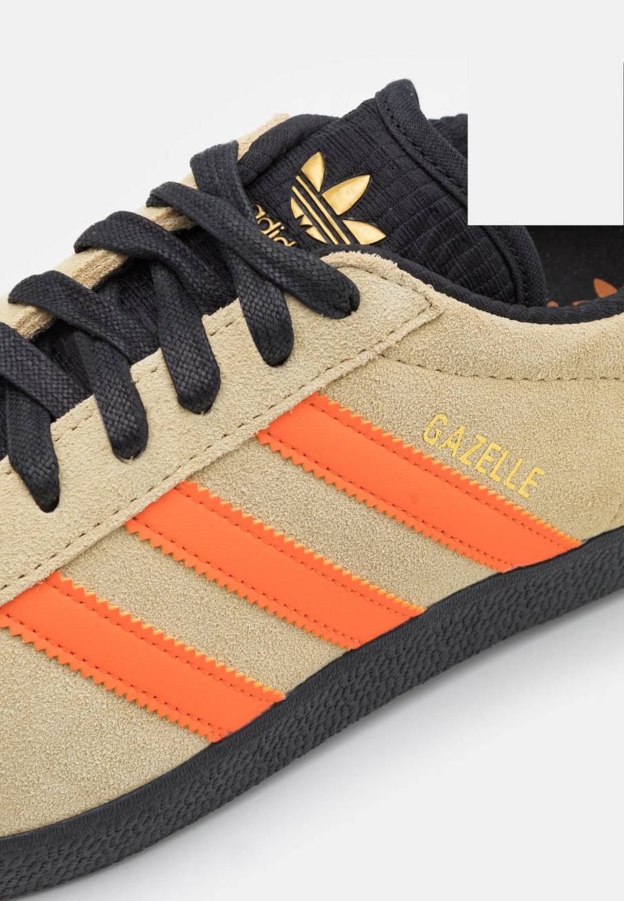 Фото № 5 с приближением к товару «‎Adidas Gazelle »