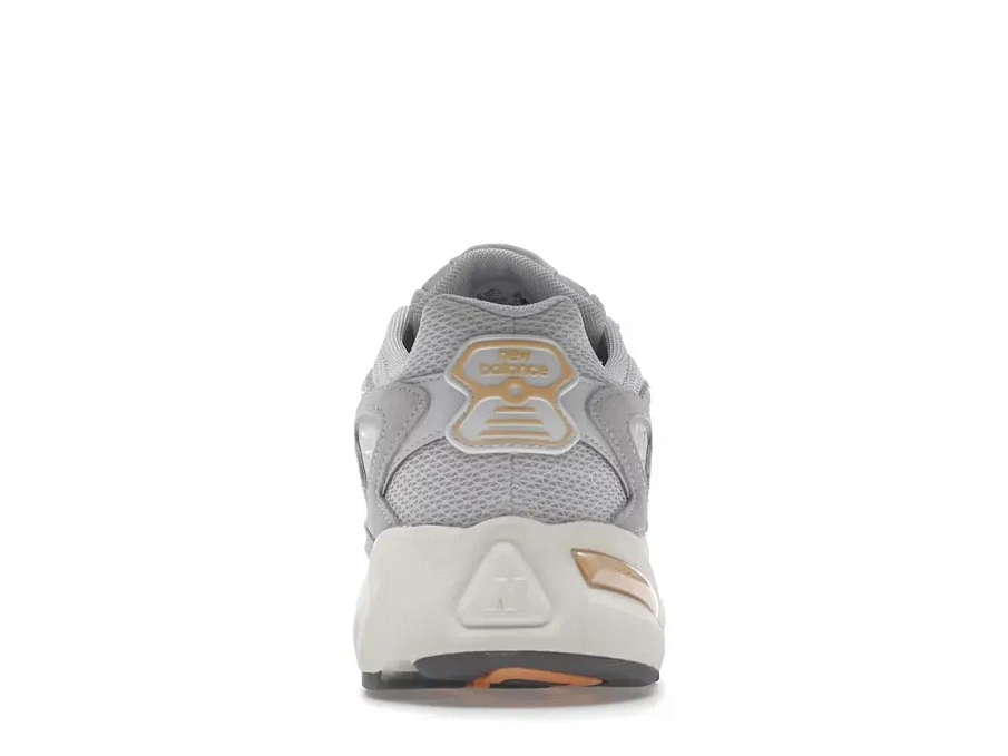 Фото № 4 с приближением к товару «‎New Balance 725»