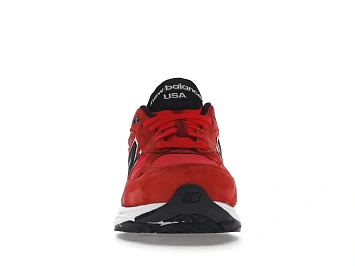 New Balance 990v3 - 2