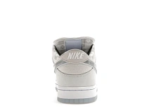 Фото № 4 с приближением к товару «‎Nike SB Dunk Low White Lobster (Friends and Family)»