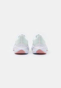 Фото № 3 с приближением к товару «‎Nike Zoom Winflo 8»