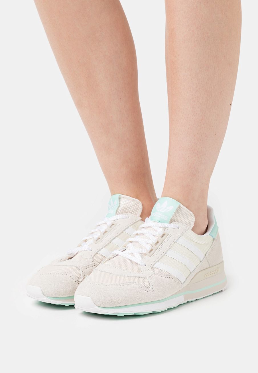 Фото № 2 с приближением к товару «‎Adidas ZX 500 »