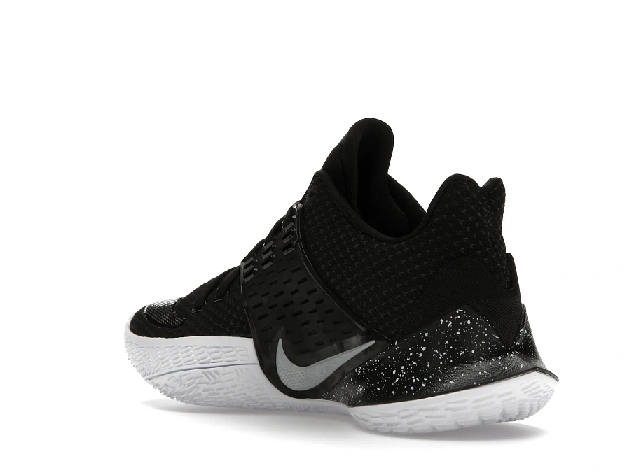 Фото № 6 с приближением к товару «‎Nike Kyrie Low 2 Black Metallic Silver»