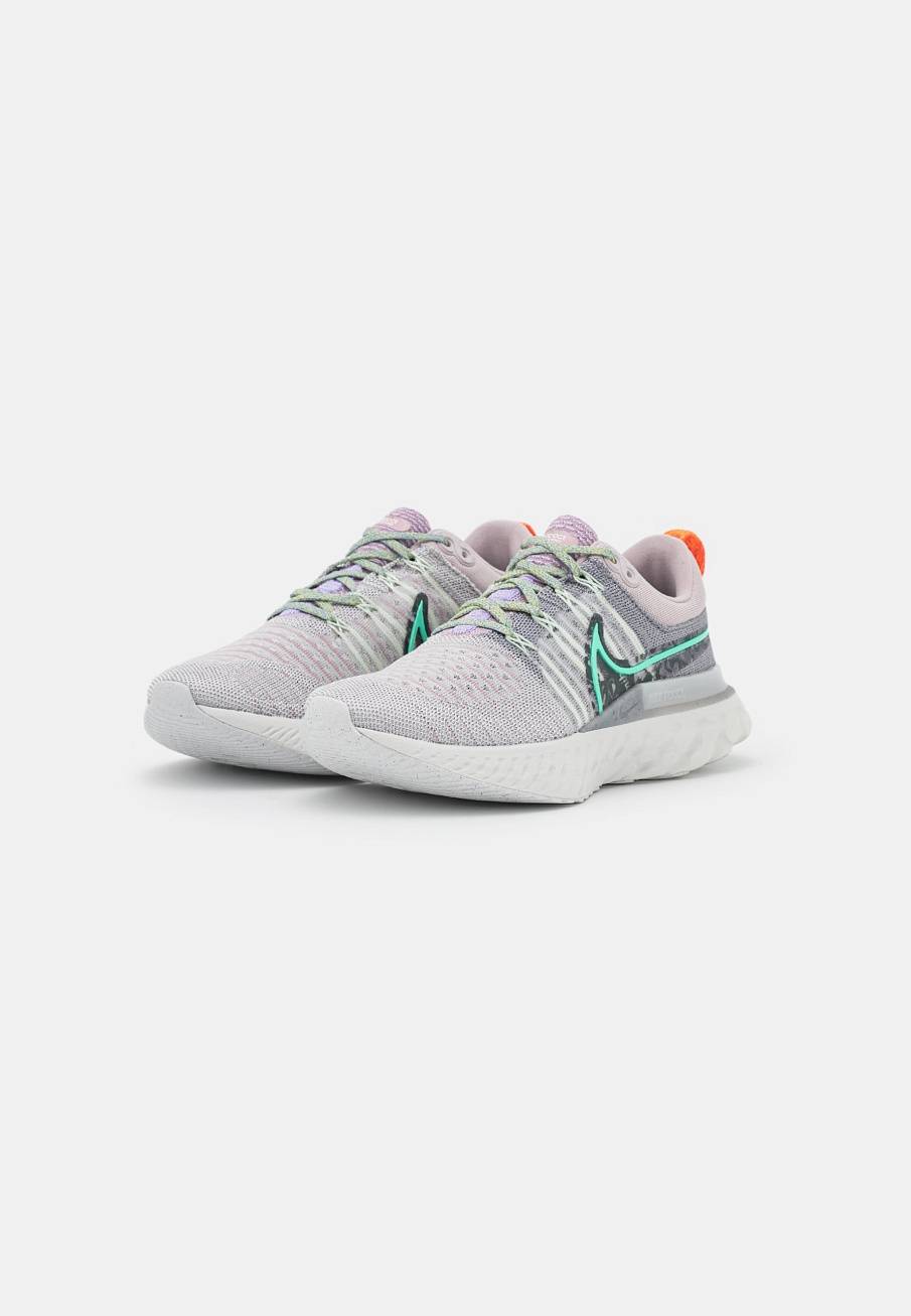 Фото № 2 с приближением к товару «‎Nike React Infinity Run Fk 2 Mfs»