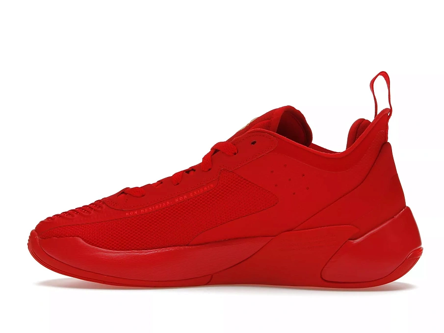 Фото № 6 с приближением к товару «‎Jordan Luka 1 University Red»