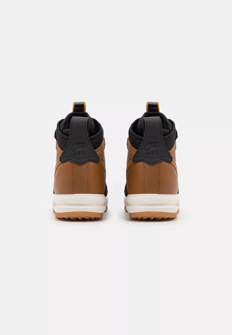 Фото № 1 с приближением к товару «‎LUNAR FORCE 1 DUCKBOOT»