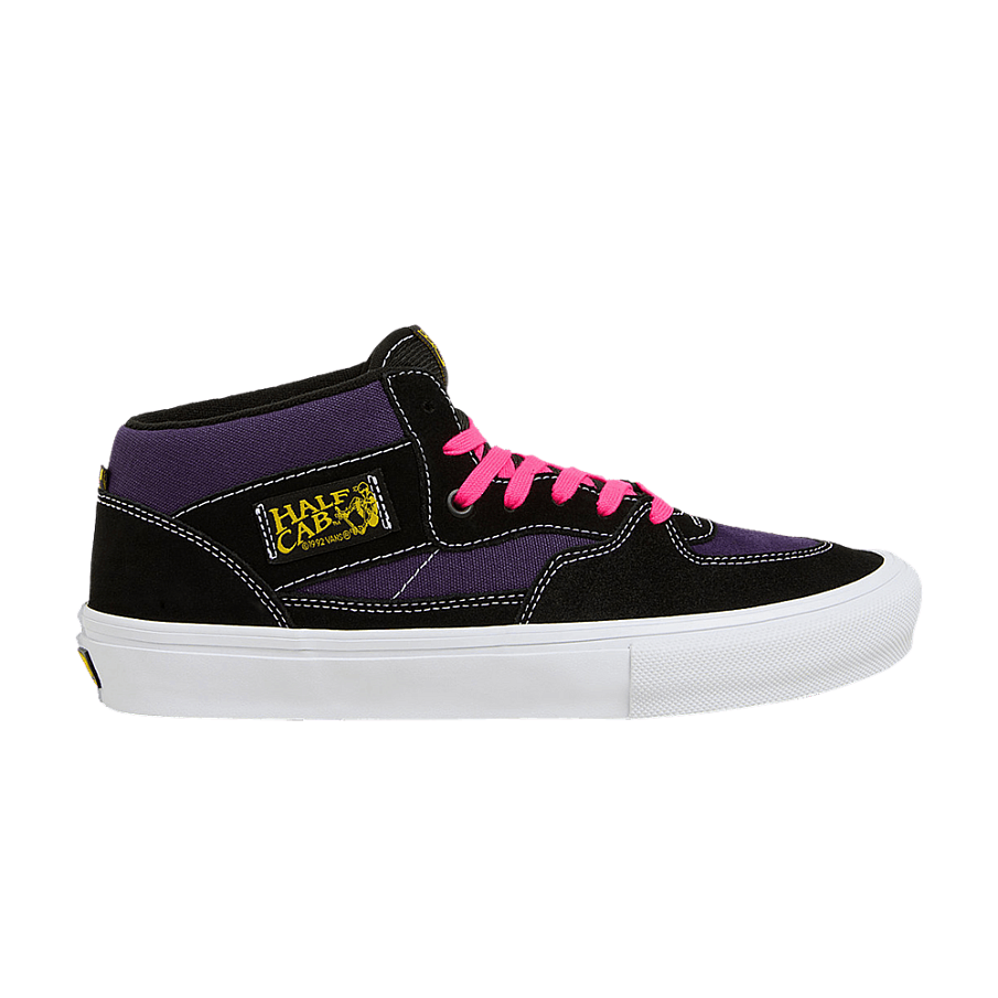 Фото № 1 с приближением к товару «‎Vans Skate Half Cab Black Purple»
