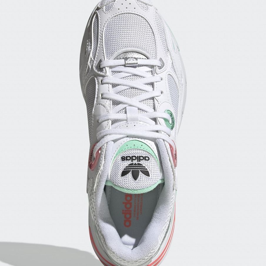 Фото № 3 с приближением к товару «‎Adidas Astir »