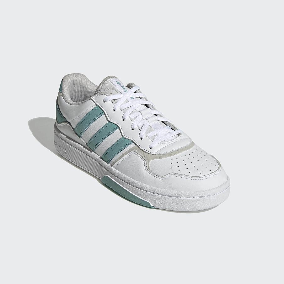 Фото № 2 с приближением к товару «‎Adidas Courtic »