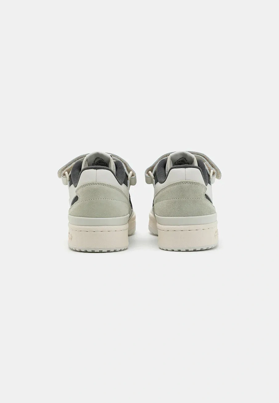 Фото № 3 с приближением к товару «‎Кроссовки Adidas spad115o1mn-c11-n»