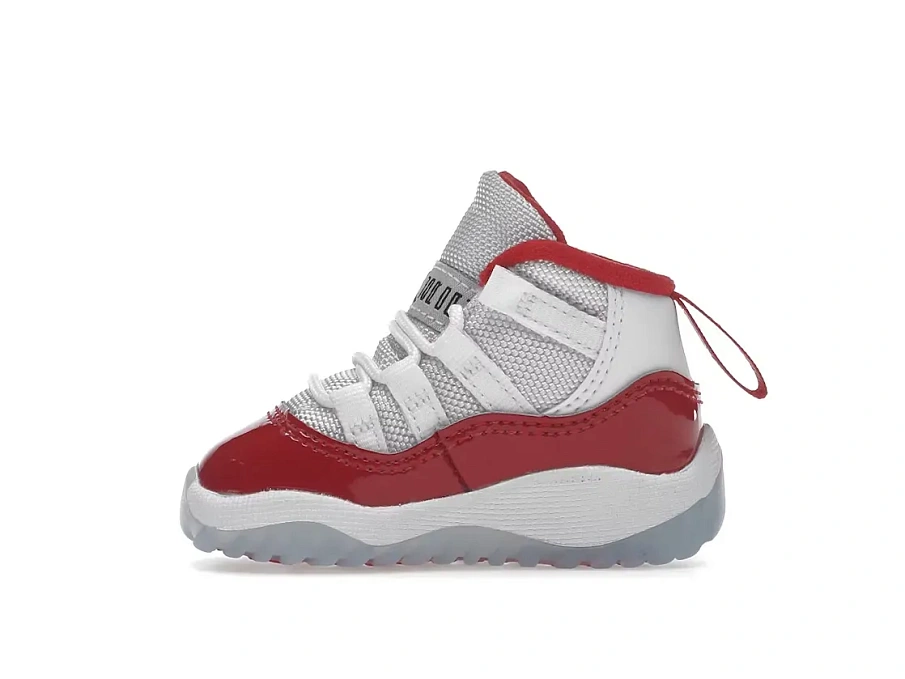 Фото № 3 с приближением к товару «‎Jordan 11 Retro»