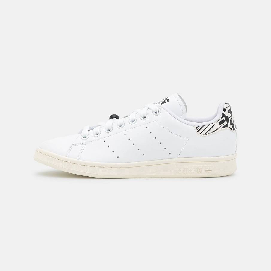 Фото № 2 с приближением к товару «‎Adidas Stan Smith »