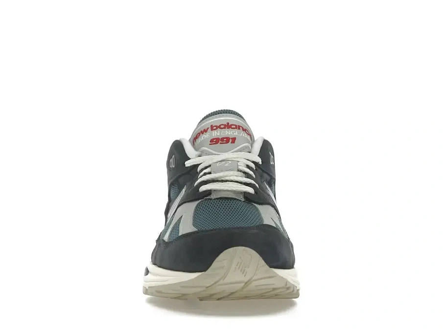 Фото № 2 с приближением к товару «‎New Balance 991v2»