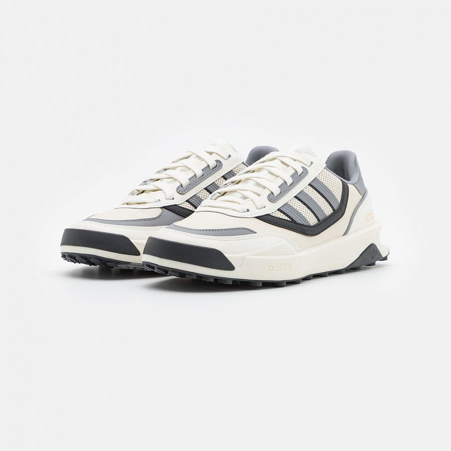 Фото № 2 с приближением к товару «‎Adidas Indoor CT »