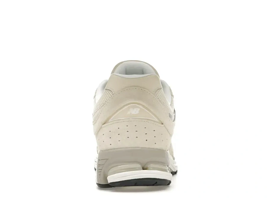 Фото № 4 с приближением к товару «‎New Balance 2002R»