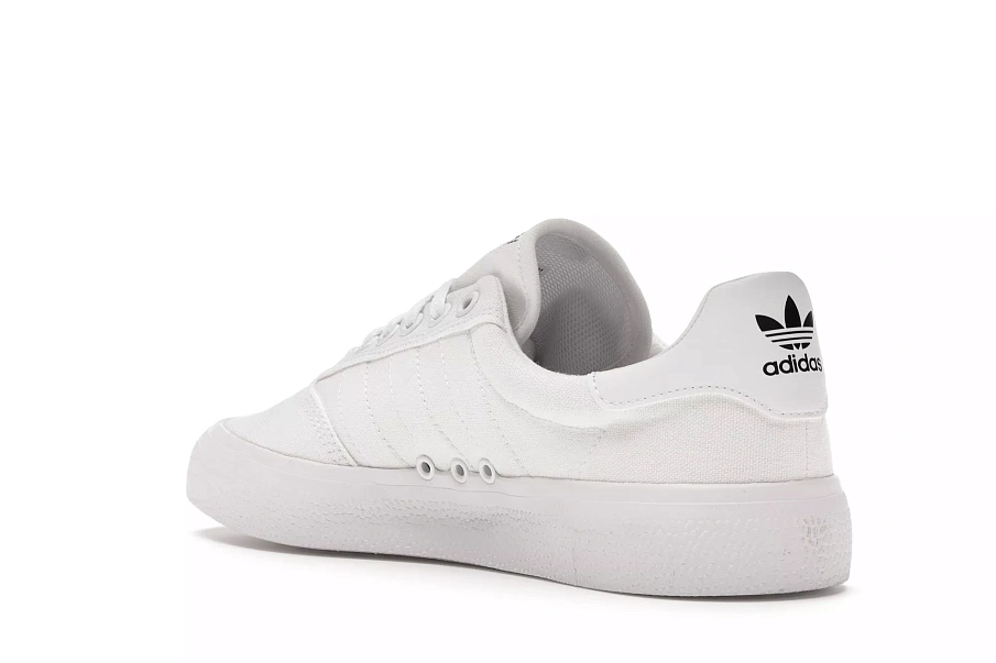 Фото № 5 с приближением к товару «‎adidas 3MC Vulc Cloud White»