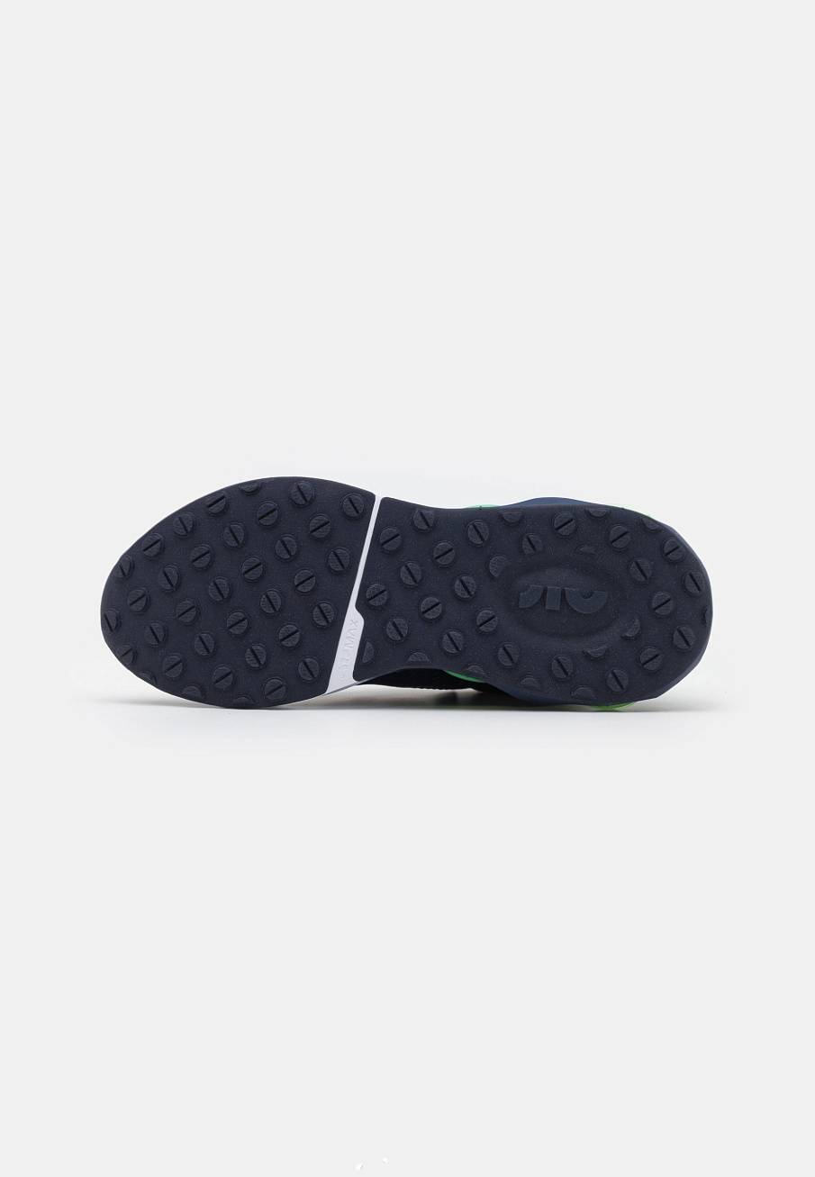 Фото № 5 с приближением к товару «‎Nike Air Max 2021 »