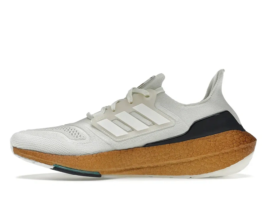 Фото № 3 с приближением к товару «‎adidas Ultra Boost 22 Made with Nature White Tint»