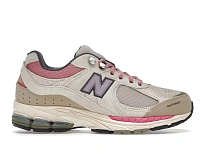 Фото № 1 с приближением к товару «‎New Balance 2002R»