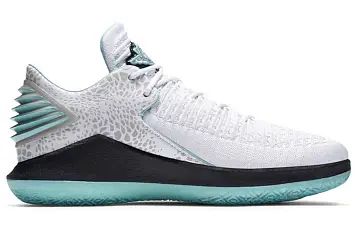 Jordan XXXII Low Guo Ailun PE WhiteBlackMetallic SilverBlue - 3