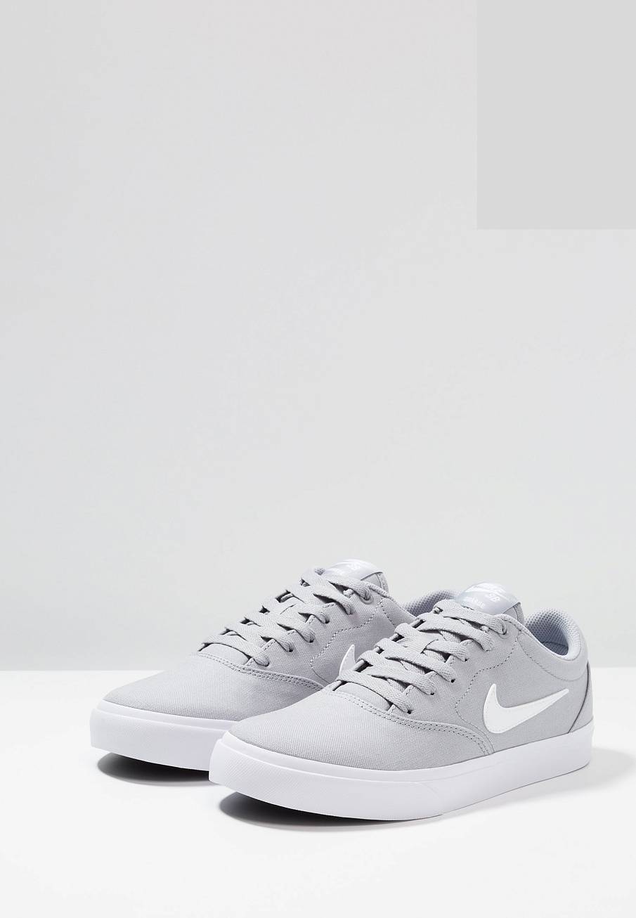 Фото № 3 с приближением к товару «‎Nike Charge Slr »