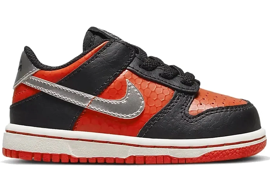 Фото № 1 с приближением к товару «‎Nike Dunk Low SE»